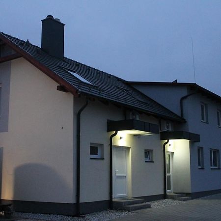Potkerek Motel Győr Eksteriør bilde