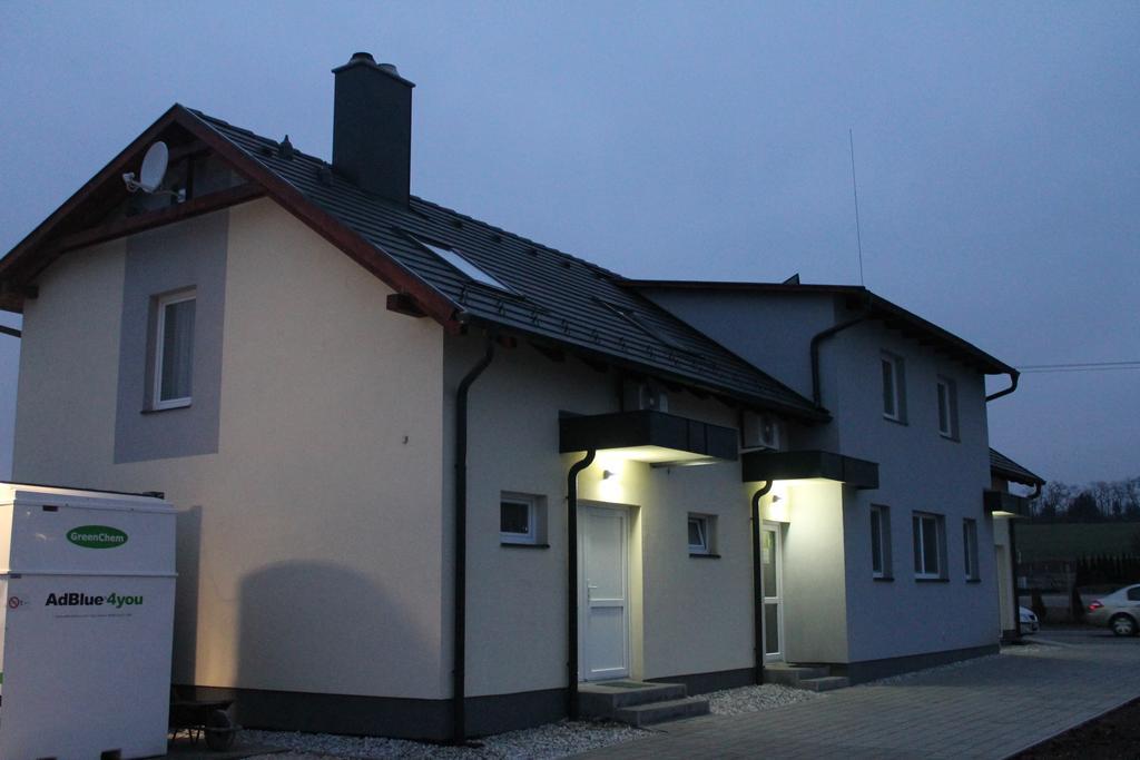 Potkerek Motel Győr Eksteriør bilde